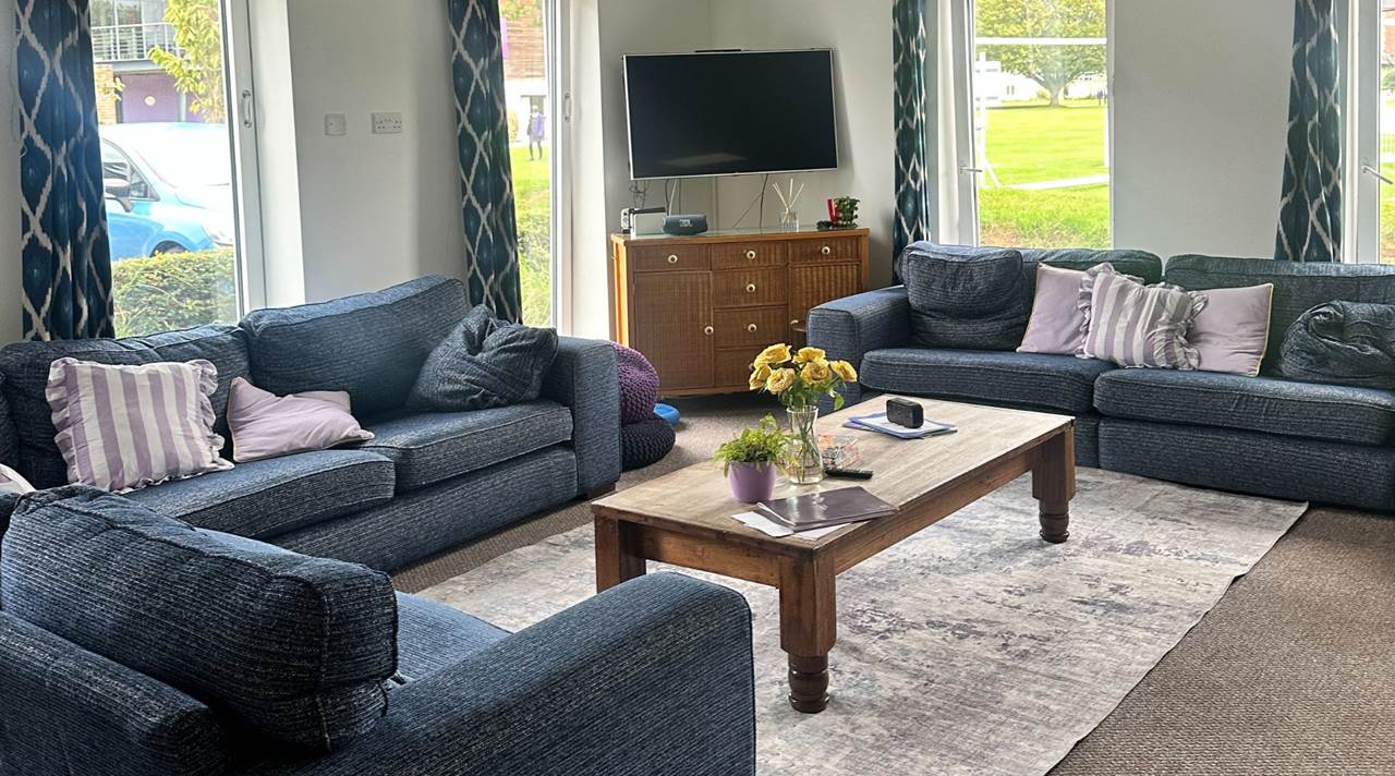 helkinvacanzestudio vacanzastudiogruppo gloucestershire 6