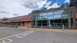 helkinvacanzestudio vacanzastudiogruppo winchester 1