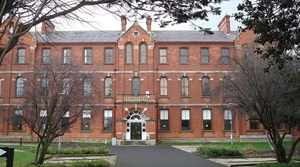 helkinvacanzestudio vacanzastudiogruppo dublinoces 1