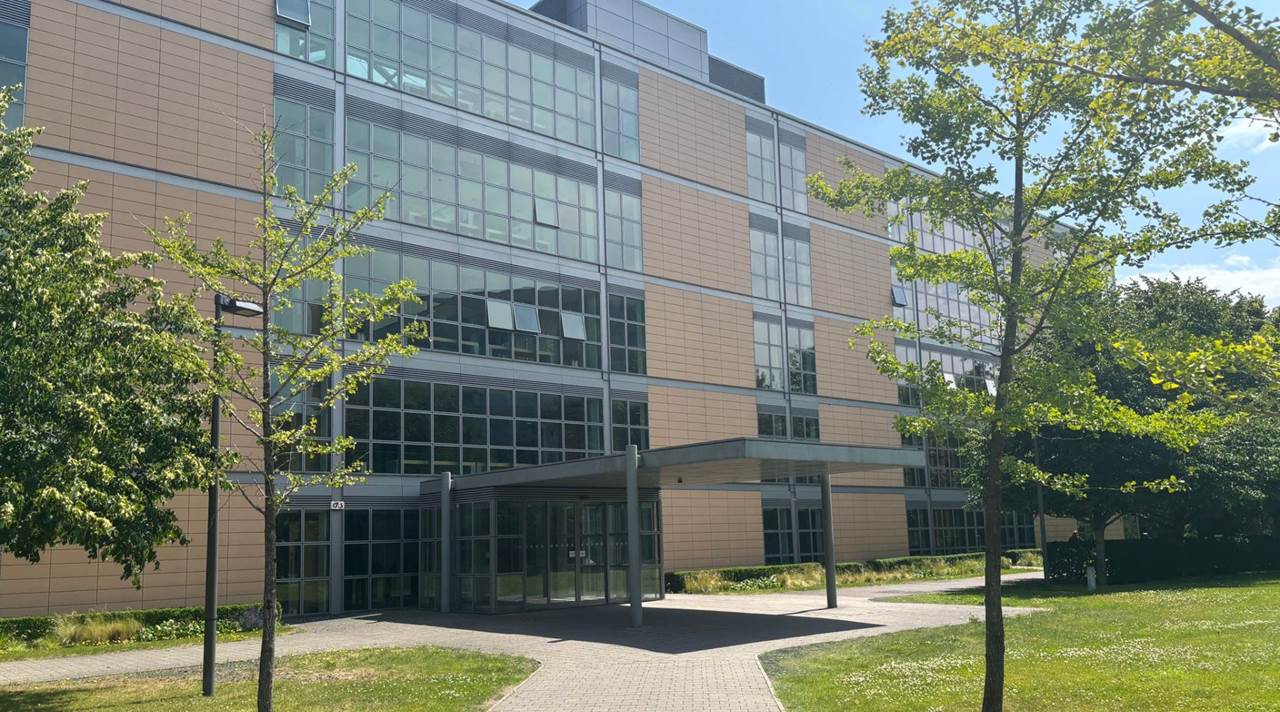 helkinvacanzestudio vacanzastudiogruppo cork 2