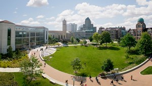 helkinvacanzestudio vacanzastudiogruppo chicago 1