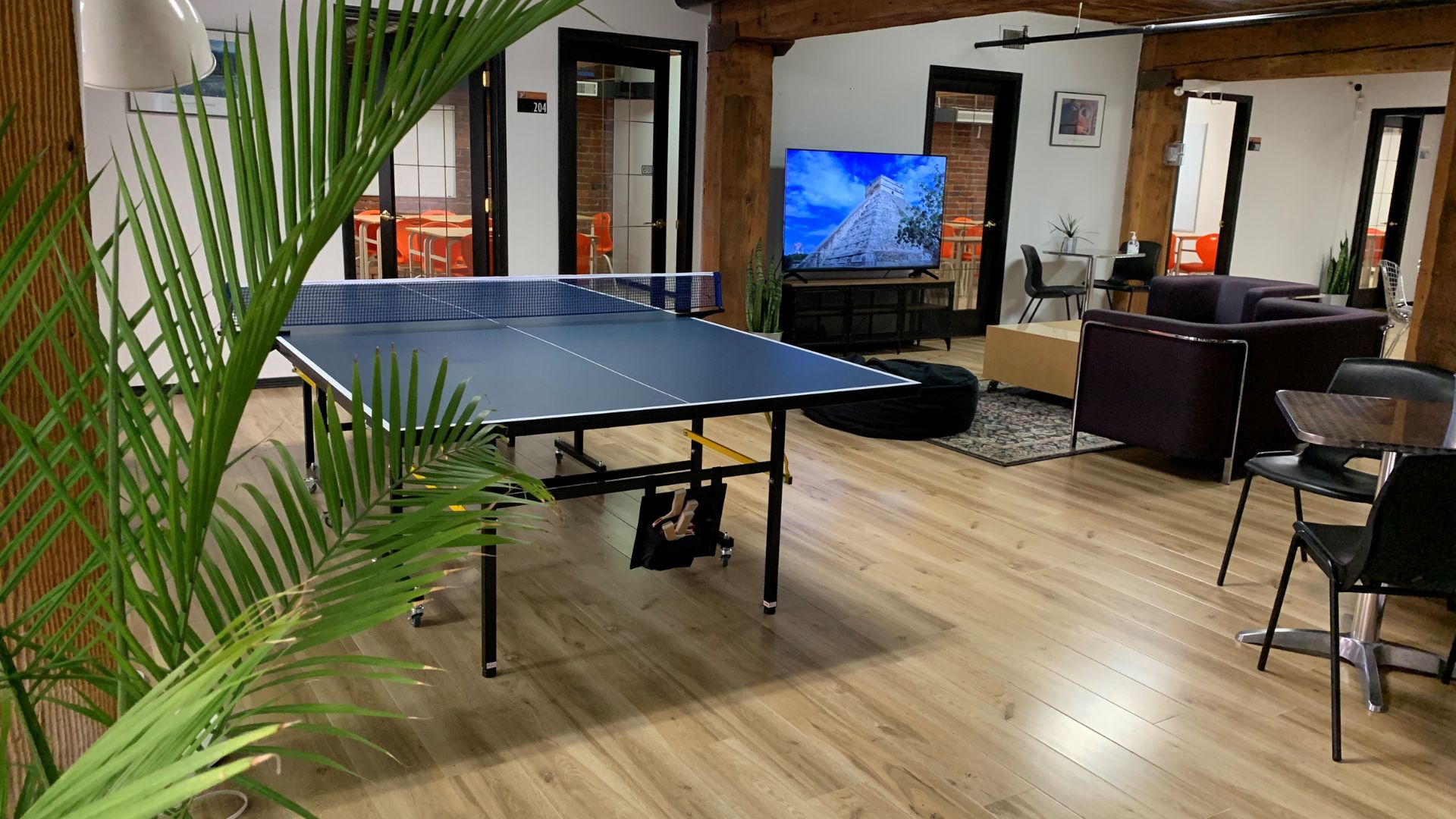 helkinvacanzestudio vacanzastudiogruppo vancouver 2