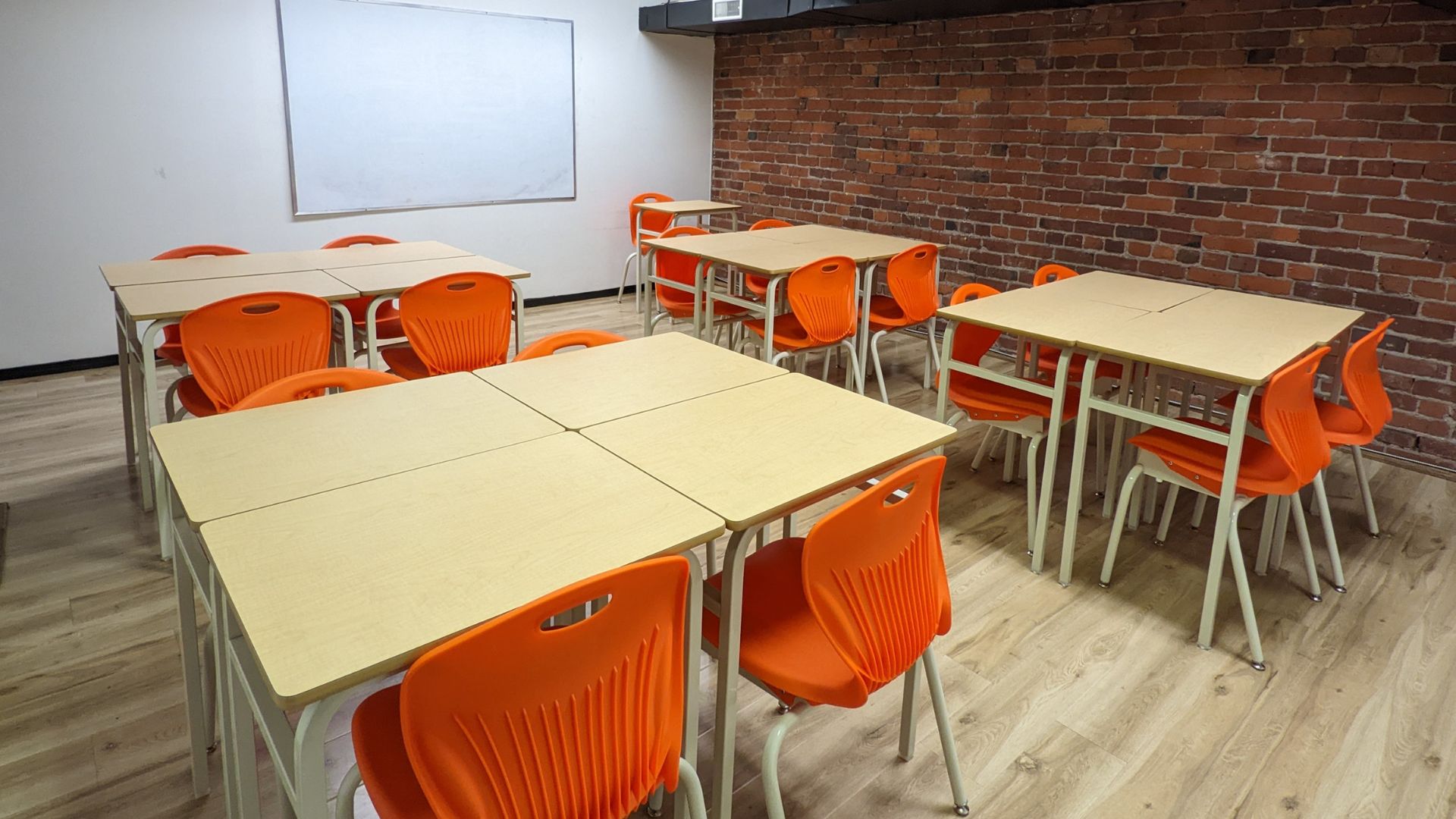 helkinvacanzestudio vacanzastudiogruppo vancouver 4