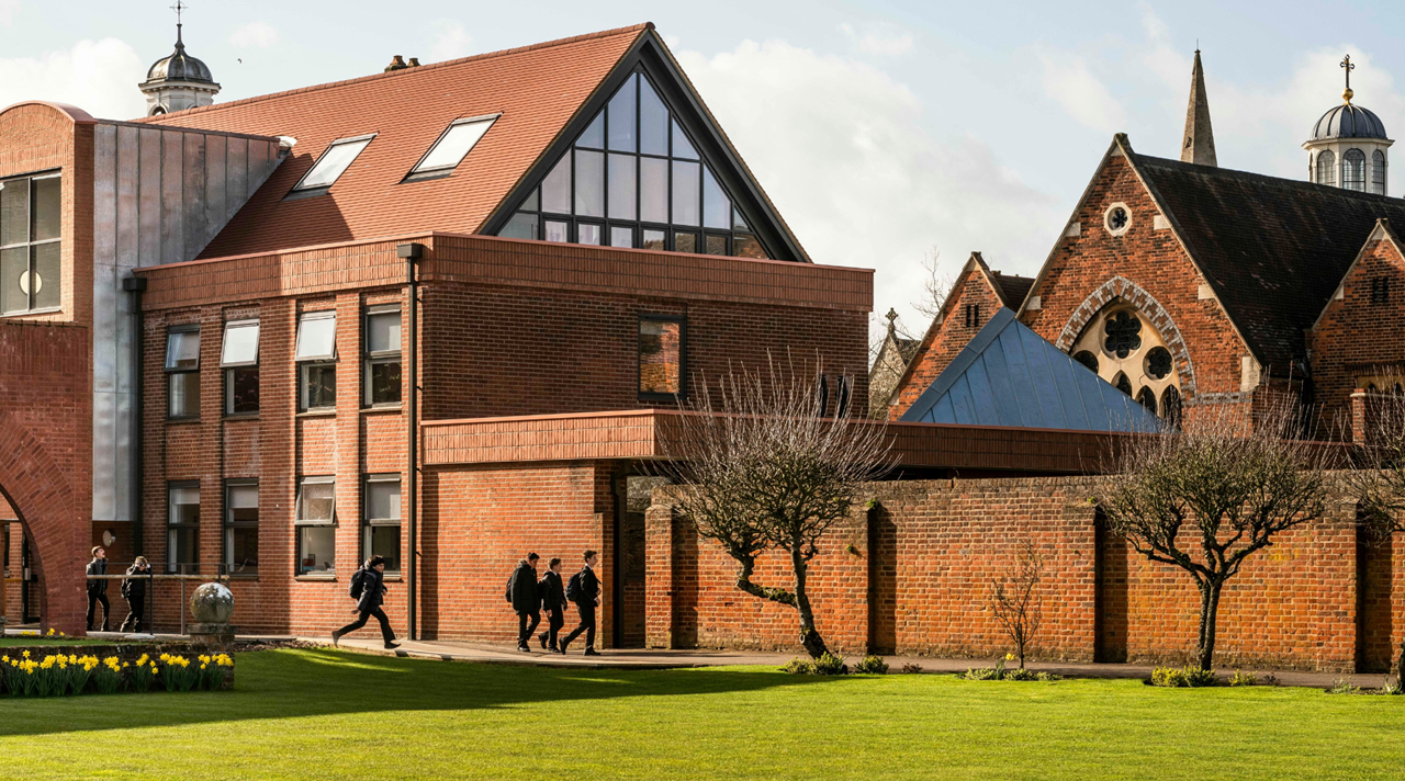 helkinvacanzestudio vacanzestudio londrabrentwood