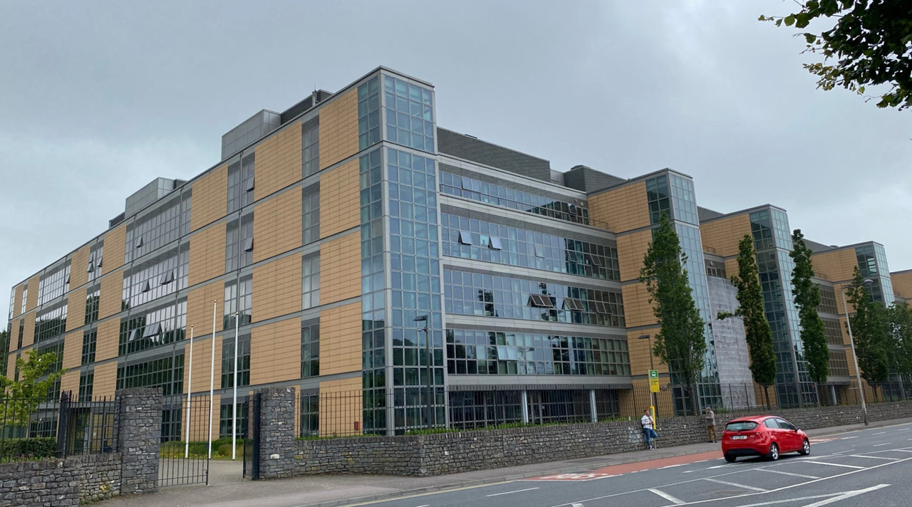 helkinvacanzestudio vacanzestudio cork