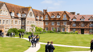 helkinvacanzestudio vacanzestudio reading