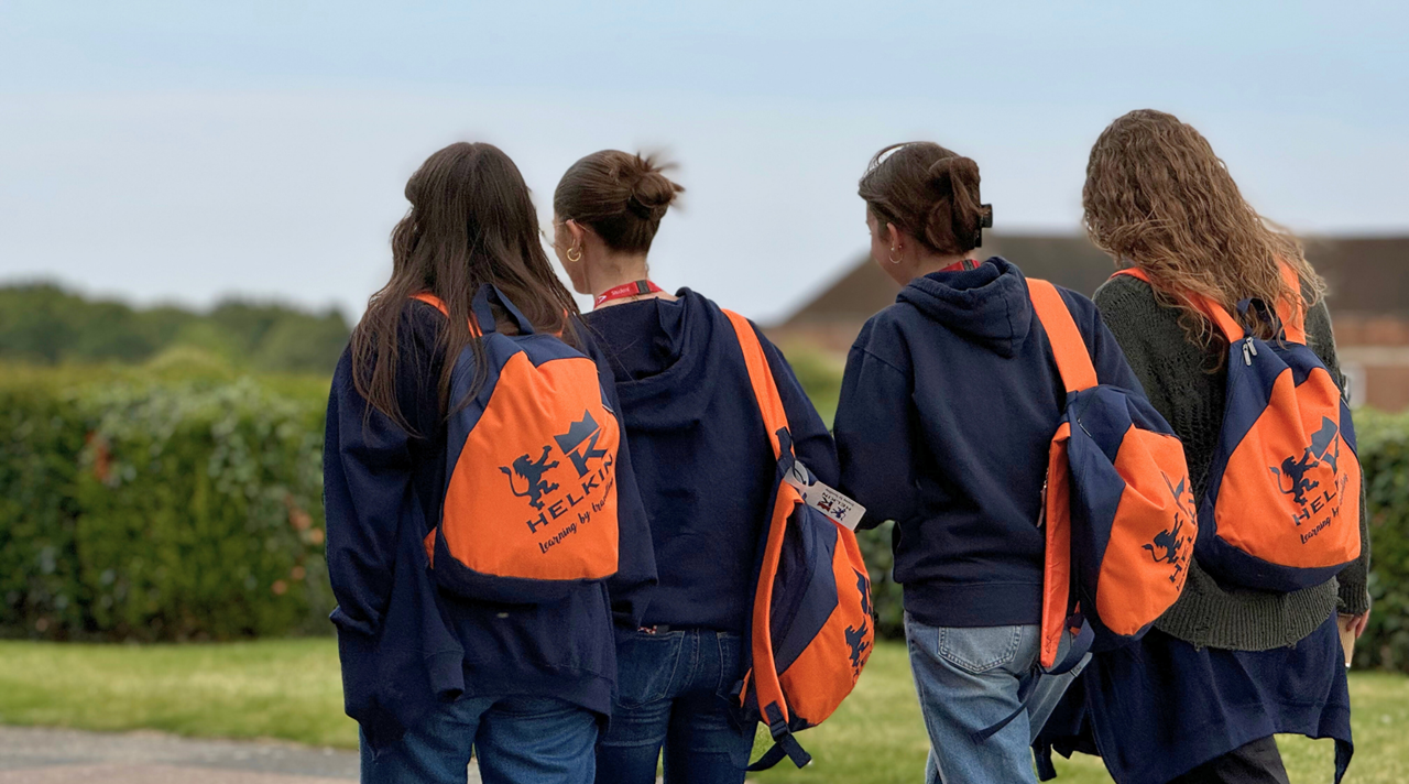 helkinvacanzestudio chisiamo 5