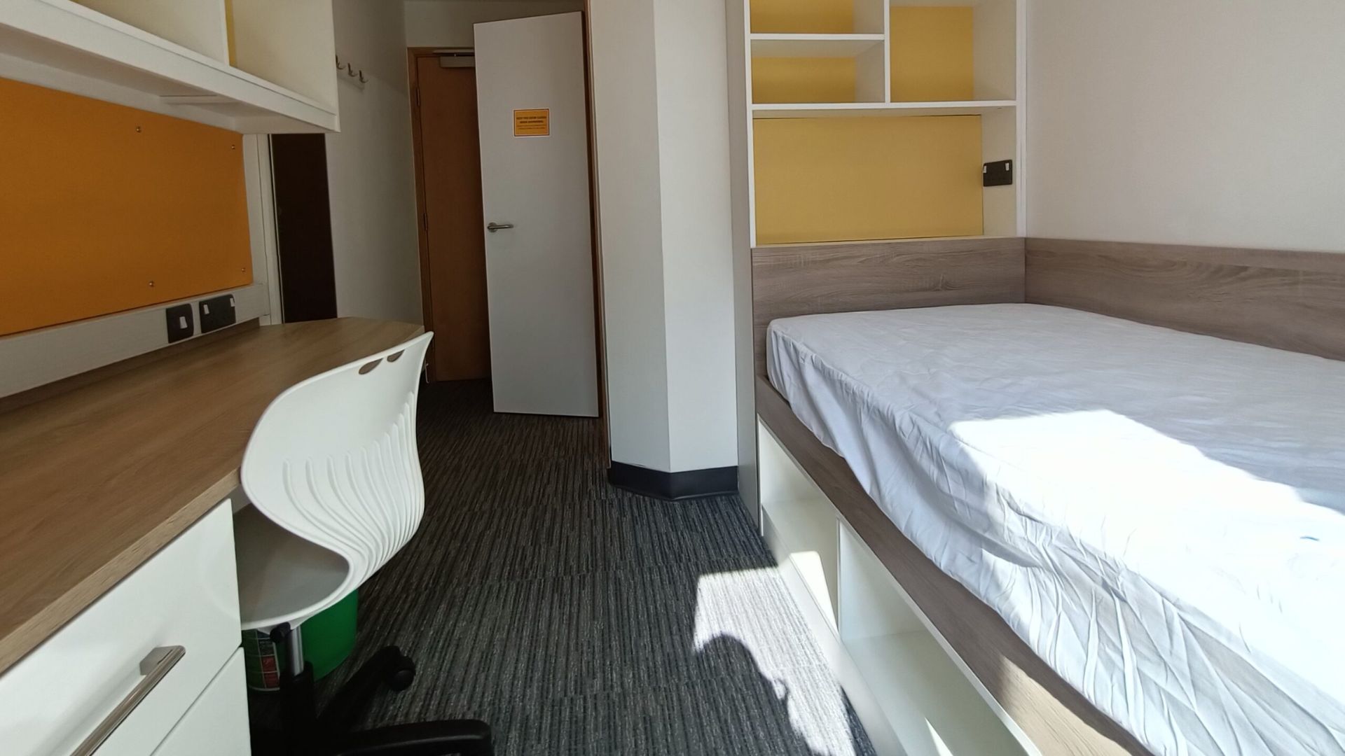 helkinvacanzestudio vacanzastudiogruppo norwich 3