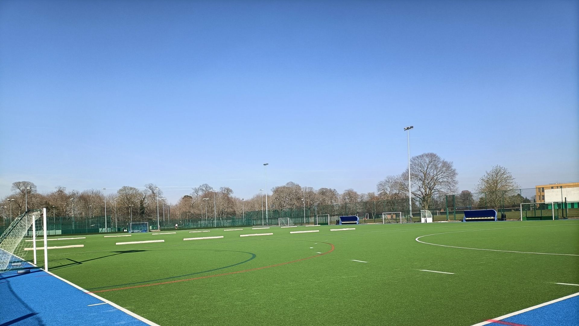 helkinvacanzestudio vacanzastudiogruppo norwich 6