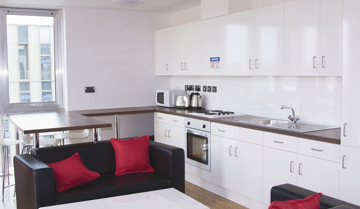 cucina in condivisione