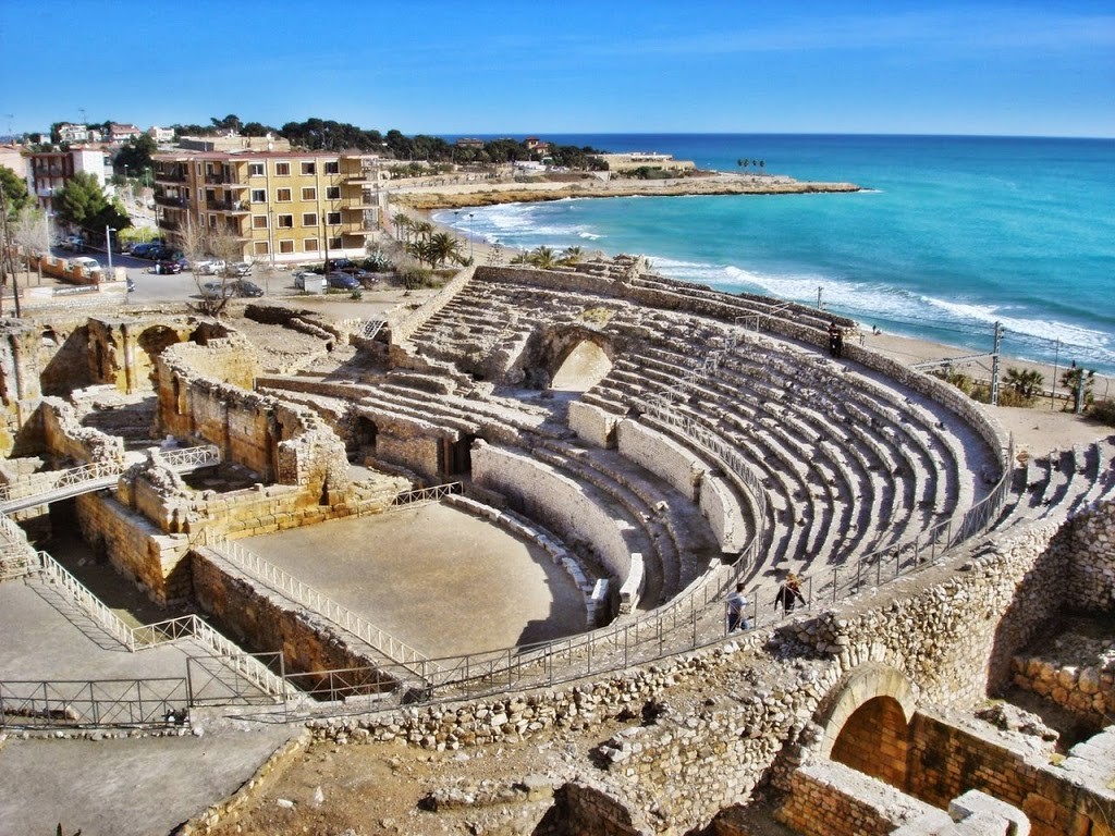 Escursione intera giornata a tarragona