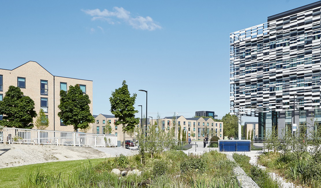 Brooks Building and residences